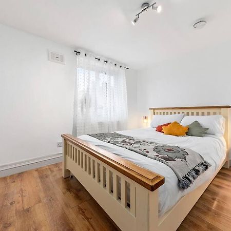 1Br Modern Flat On Edgware Rd Ed3 Apartamento Londres Exterior foto