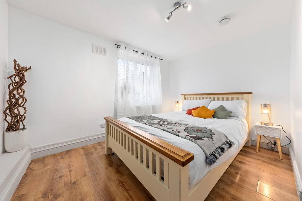 1Br Modern Flat On Edgware Rd Ed3 Apartamento Londres Exterior foto